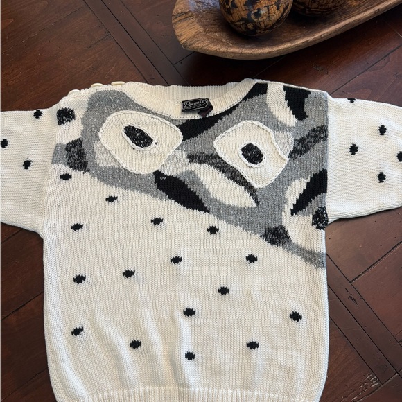 Women’s Owl Sweater - Picture 1 of 4